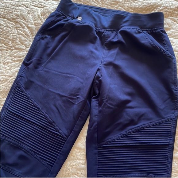 ❌ SOLD ❌ FIGS Rare Kanye Moto Scrub Pant Navy Blue - Picture 2 of 5
